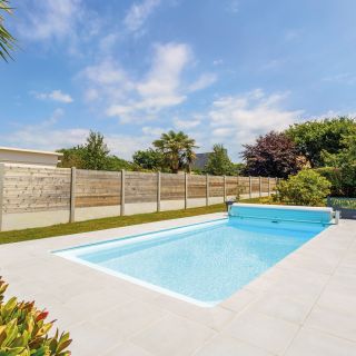 Postavíme vám elegantní a funkční bazén francouzského typu, který bude sloužit ještě vašim dětem! vybavení na fotce: 💦bílý...