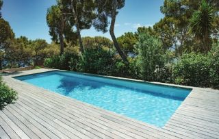 Příliš idylické, než aby to byla pravda? Kdepak, takovouhle krásku můžete mít na zahradě i vy! Postavíme i vybavíme vám...