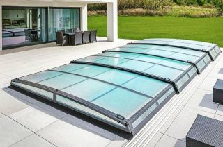 Držte svoje výmysly při zemi, ať vám nezasahují do estetiky terasy a zahrady s našimi nízkými kolejnicovými i...